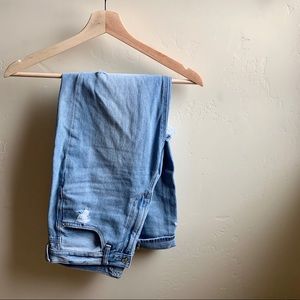 American Eagle Mom Jeans